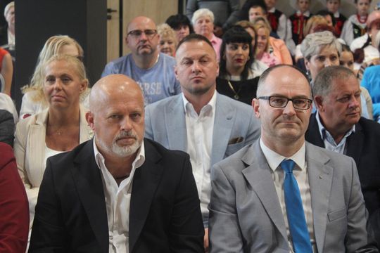 Uroczyste otwarcie Centrum Kultury w Leśniowicach [GALERIA ZDJĘĆ]