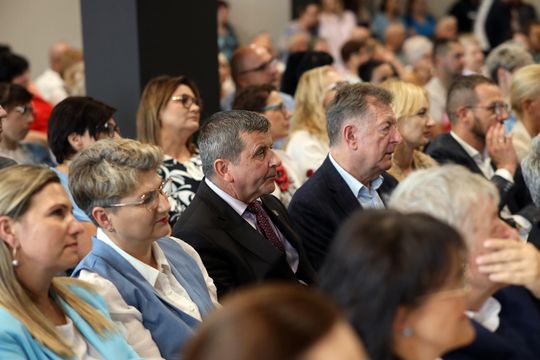 Uroczyste otwarcie Centrum Kultury w Leśniowicach [GALERIA ZDJĘĆ]