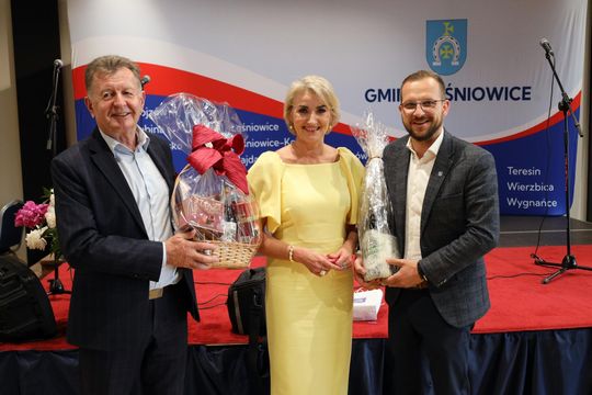 Uroczyste otwarcie Centrum Kultury w Leśniowicach [GALERIA ZDJĘĆ]