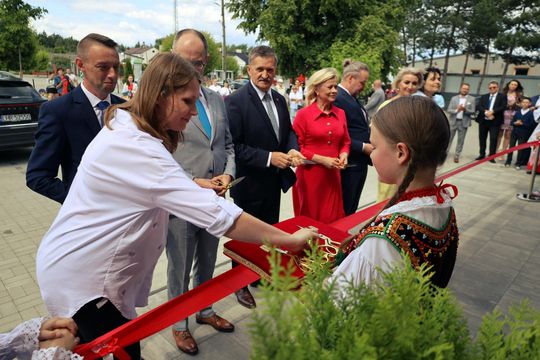 Uroczyste otwarcie Centrum Kultury w Leśniowicach [GALERIA ZDJĘĆ]