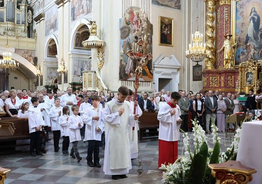 Boże Ciało w parafii Św. Franciszka Ksawerego w Krasnymstawie [ZDJĘCIA]