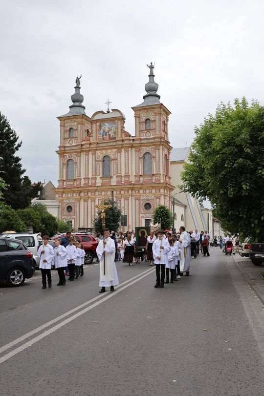 Boże Ciało w parafii Św. Franciszka Ksawerego w Krasnymstawie [ZDJĘCIA]