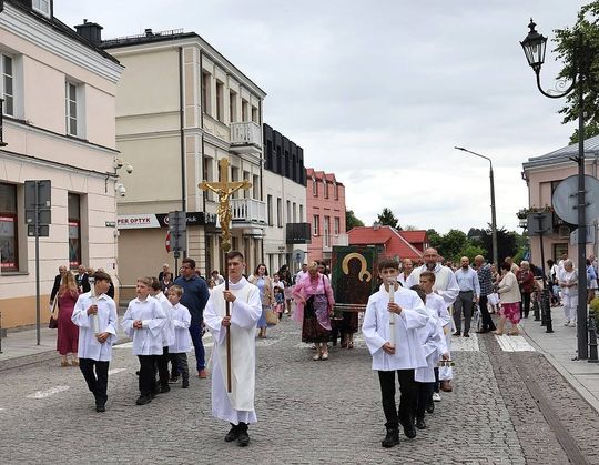 Boże Ciało w parafii Św. Franciszka Ksawerego w Krasnymstawie [ZDJĘCIA]