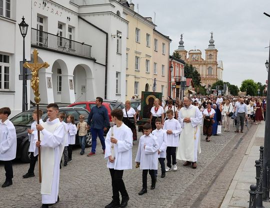 Boże Ciało w parafii Św. Franciszka Ksawerego w Krasnymstawie [ZDJĘCIA]