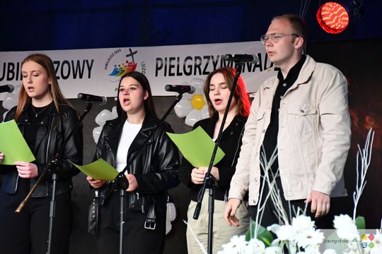 Śpiewaj Panu Ziemio Cała! Przegląd Piosenki Religijnej - Krasnystaw dla Jezusa [GALERIA ZDJĘĆ]