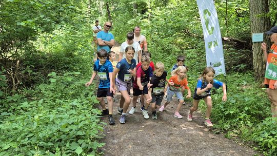 Chełm. Tłumnie upamiętnili Tomka Koguciuka. Bieg charytatywny po lesie Borek  [ZDJĘCIA]