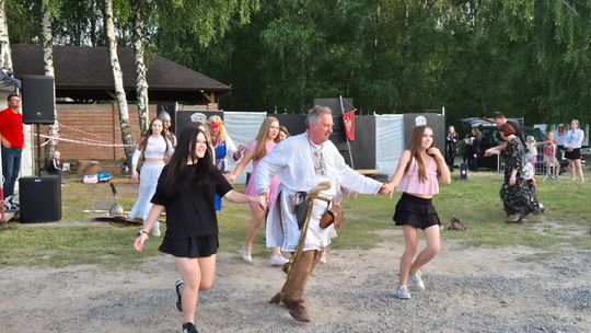 Gm. Siedliszcze. Magiczna Noc Świętojańska nad Zalewem w Majdanie Zahorodyńskim [GALERIA ZDJĘĆ]