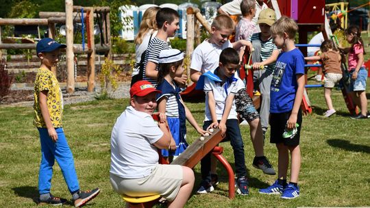 Radosny festyn rodzinny w Krasnymstawie! Ogród sensoryczny oficjalnie otwarty [GALERIA ZDJĘĆ]