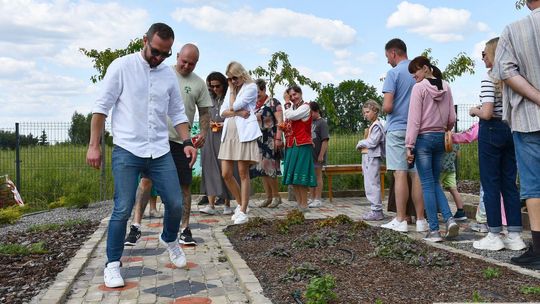 Radosny festyn rodzinny w Krasnymstawie! Ogród sensoryczny oficjalnie otwarty [GALERIA ZDJĘĆ]