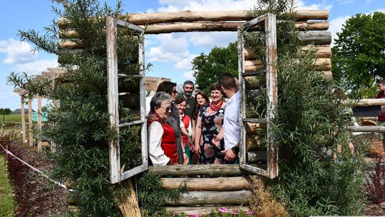 Radosny festyn rodzinny w Krasnymstawie! Ogród sensoryczny oficjalnie otwarty [GALERIA ZDJĘĆ]