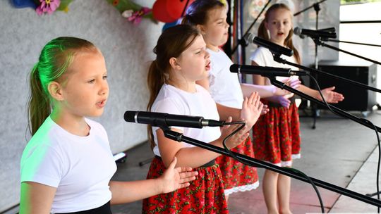 Radosny festyn rodzinny w Krasnymstawie! Ogród sensoryczny oficjalnie otwarty [GALERIA ZDJĘĆ]