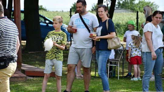 Radosny festyn rodzinny w Krasnymstawie! Ogród sensoryczny oficjalnie otwarty [GALERIA ZDJĘĆ]