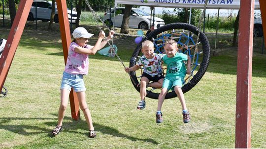 Radosny festyn rodzinny w Krasnymstawie! Ogród sensoryczny oficjalnie otwarty [GALERIA ZDJĘĆ]