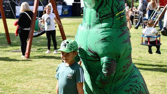 Radosny festyn rodzinny w Krasnymstawie! Ogród sensoryczny oficjalnie otwarty [GALERIA ZDJĘĆ]