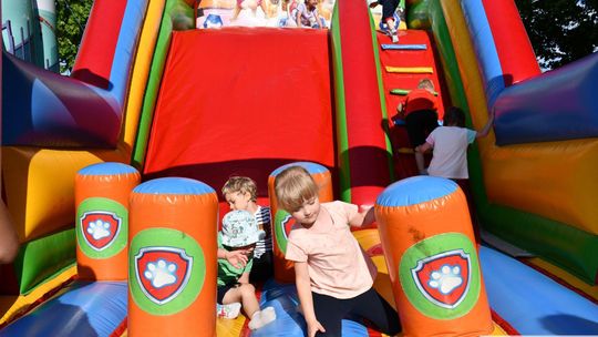 Radosny festyn rodzinny w Krasnymstawie! Ogród sensoryczny oficjalnie otwarty [GALERIA ZDJĘĆ]