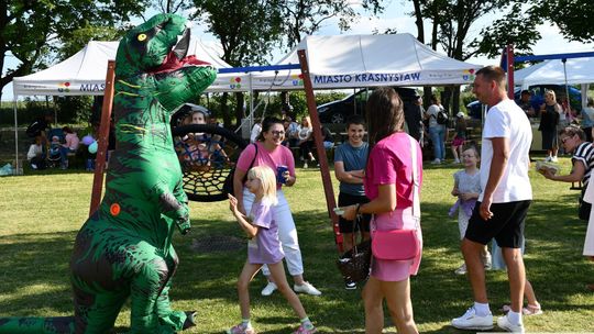 Radosny festyn rodzinny w Krasnymstawie! Ogród sensoryczny oficjalnie otwarty [GALERIA ZDJĘĆ]