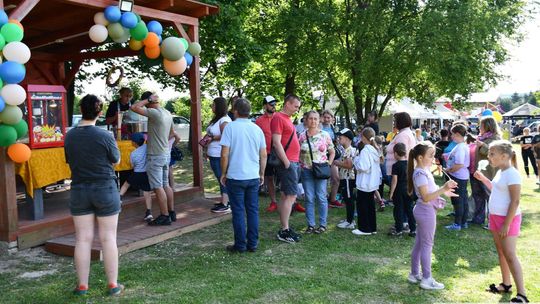 Radosny festyn rodzinny w Krasnymstawie! Ogród sensoryczny oficjalnie otwarty [GALERIA ZDJĘĆ]