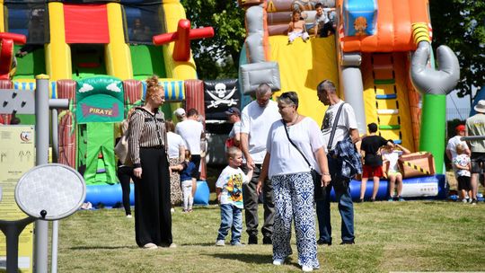 Radosny festyn rodzinny w Krasnymstawie! Ogród sensoryczny oficjalnie otwarty [GALERIA ZDJĘĆ]