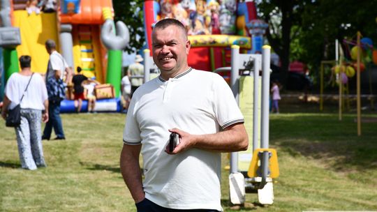 Radosny festyn rodzinny w Krasnymstawie! Ogród sensoryczny oficjalnie otwarty [GALERIA ZDJĘĆ]