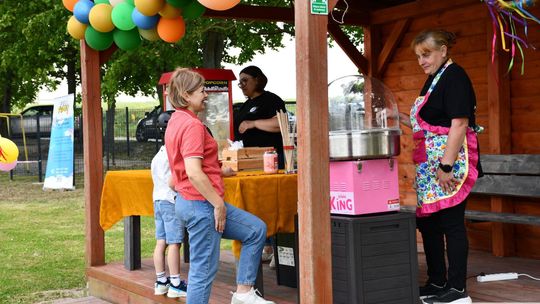 Radosny festyn rodzinny w Krasnymstawie! Ogród sensoryczny oficjalnie otwarty [GALERIA ZDJĘĆ]