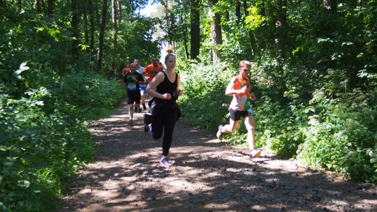 Chełm. Tłumnie upamiętnili Tomka Koguciuka. Bieg charytatywny po lesie Borek  [ZDJĘCIA]