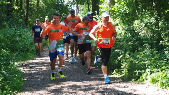 Chełm. Tłumnie upamiętnili Tomka Koguciuka. Bieg charytatywny po lesie Borek  [ZDJĘCIA]