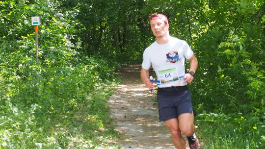 Chełm. Tłumnie upamiętnili Tomka Koguciuka. Bieg charytatywny po lesie Borek  [ZDJĘCIA]