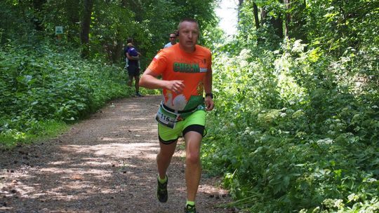 Chełm. Tłumnie upamiętnili Tomka Koguciuka. Bieg charytatywny po lesie Borek  [ZDJĘCIA]