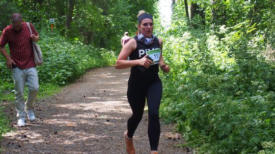 Chełm. Tłumnie upamiętnili Tomka Koguciuka. Bieg charytatywny po lesie Borek  [ZDJĘCIA]