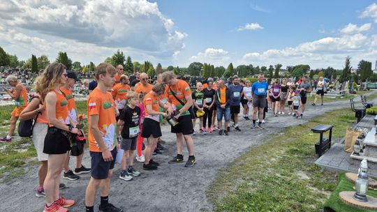 Chełm. Tłumnie upamiętnili Tomka Koguciuka. Bieg charytatywny po lesie Borek  [ZDJĘCIA]