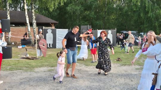 Gm. Siedliszcze. Magiczna Noc Świętojańska nad Zalewem w Majdanie Zahorodyńskim [GALERIA ZDJĘĆ]