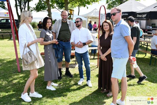 Radosny festyn rodzinny w Krasnymstawie! Ogród sensoryczny oficjalnie otwarty [GALERIA ZDJĘĆ]