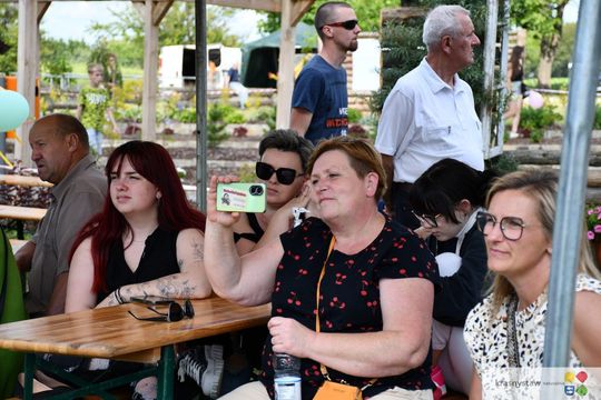 Radosny festyn rodzinny w Krasnymstawie! Ogród sensoryczny oficjalnie otwarty [GALERIA ZDJĘĆ]