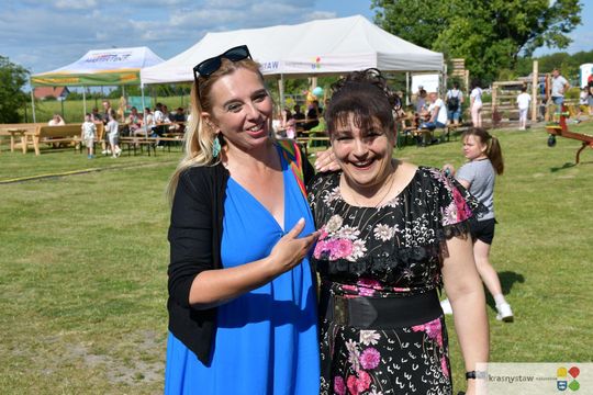 Radosny festyn rodzinny w Krasnymstawie! Ogród sensoryczny oficjalnie otwarty [GALERIA ZDJĘĆ]