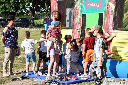 Radosny festyn rodzinny w Krasnymstawie! Ogród sensoryczny oficjalnie otwarty [GALERIA ZDJĘĆ]