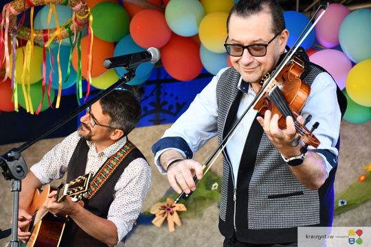 Radosny festyn rodzinny w Krasnymstawie! Ogród sensoryczny oficjalnie otwarty [GALERIA ZDJĘĆ]