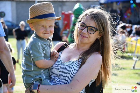 Radosny festyn rodzinny w Krasnymstawie! Ogród sensoryczny oficjalnie otwarty [GALERIA ZDJĘĆ]