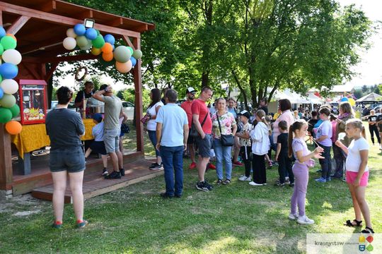 Radosny festyn rodzinny w Krasnymstawie! Ogród sensoryczny oficjalnie otwarty [GALERIA ZDJĘĆ]
