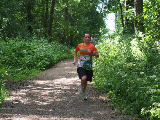 Chełm. Tłumnie upamiętnili Tomka Koguciuka. Bieg charytatywny po lesie Borek  [ZDJĘCIA]