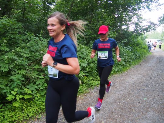 Chełm. Tłumnie upamiętnili Tomka Koguciuka. Bieg charytatywny po lesie Borek  [ZDJĘCIA]