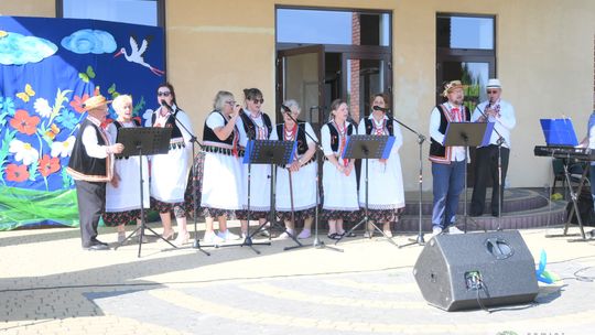 Gm. Izbica.  Radosne "Powitanie Lata" w Wirkowicach [GALERIA ZDJĘĆ]