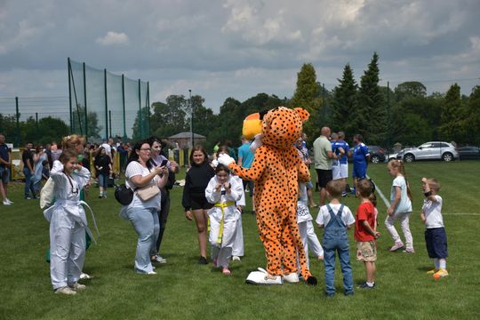 Wielkie serca i sportowe emocje – VI Charytatywny Turniej w Fajsławicach [GALERIA ZDJĘĆ]