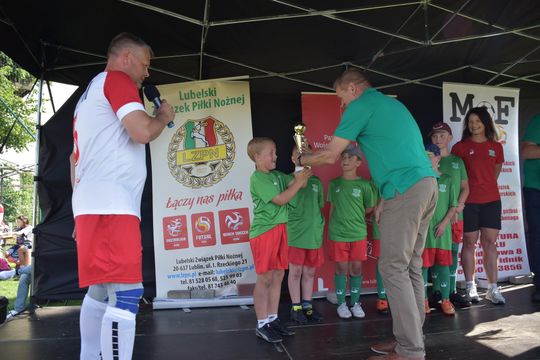 Wielkie serca i sportowe emocje – VI Charytatywny Turniej w Fajsławicach [GALERIA ZDJĘĆ]