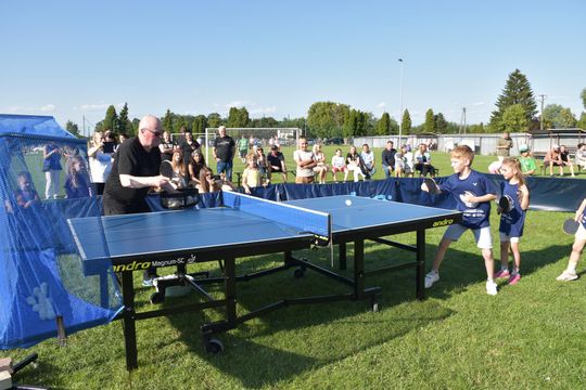 Wielkie serca i sportowe emocje – VI Charytatywny Turniej w Fajsławicach [GALERIA ZDJĘĆ]