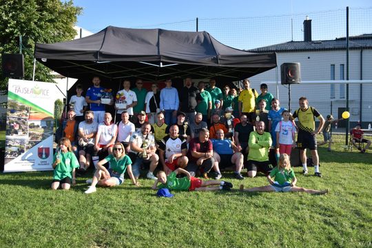 Wielkie serca i sportowe emocje – VI Charytatywny Turniej w Fajsławicach [GALERIA ZDJĘĆ]