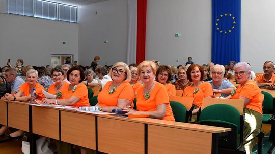 Zakończenie roku akademickiego Uniwersytetu Trzeciego Wieku przy PANS [ZDJĘCIA]