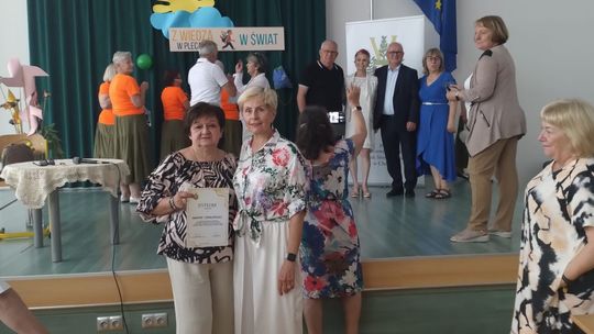 Zakończenie roku akademickiego Uniwersytetu Trzeciego Wieku przy PANS [ZDJĘCIA]