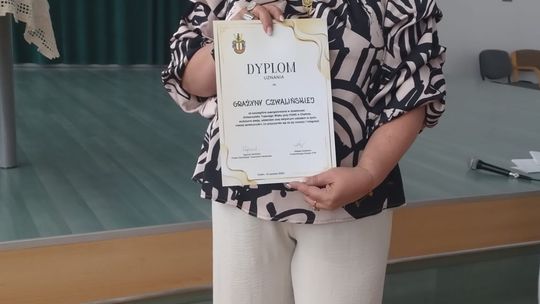 Zakończenie roku akademickiego Uniwersytetu Trzeciego Wieku przy PANS [ZDJĘCIA]