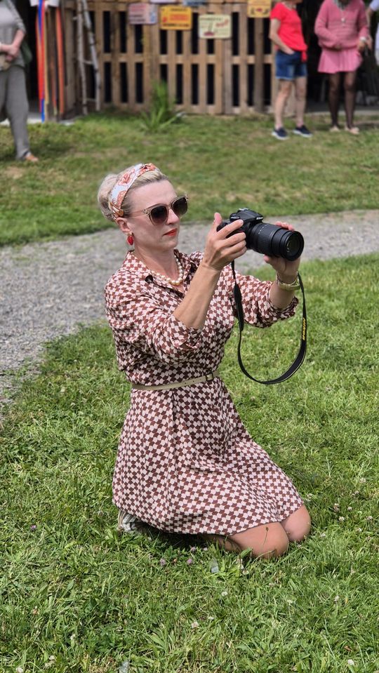 Dzień Rodziny w klimacie PRL w Warsztacie Terapii Zajęciowej Caritas [GALERIA ZDJĘĆ]