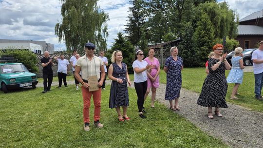 Dzień Rodziny w klimacie PRL w Warsztacie Terapii Zajęciowej Caritas [GALERIA ZDJĘĆ]